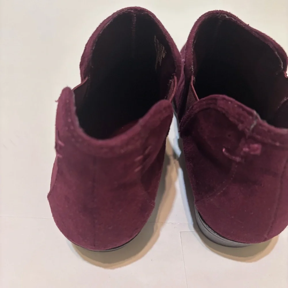 Maurices Women's Burgundy Ankle Boots